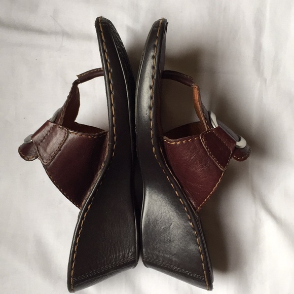 Born Leather Thong Flip Flop Wedge Sandals - Picture 2 of 5